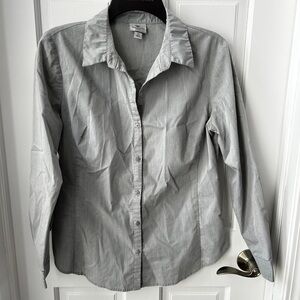 Worthington Gray Casual Button Down Shirt